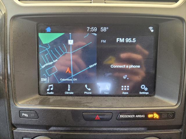 Photo of 2018 Magnetic Metallic Ford Explorer