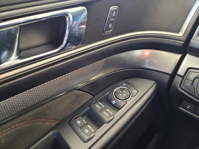 Photo of 2018 Magnetic Metallic Ford Explorer