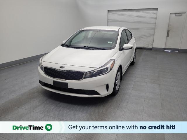 Photo of 2018 White Kia Forte