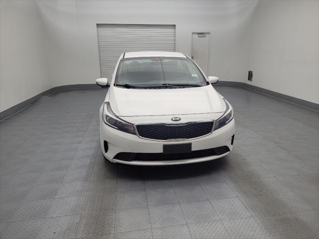 Photo of 2018 White Kia Forte