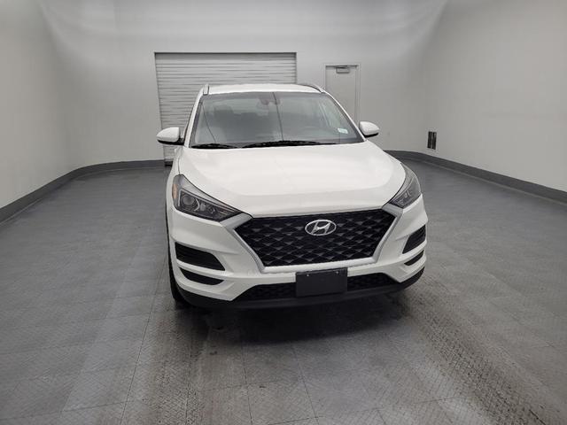 Photo of 2019 White Hyundai TUCSON