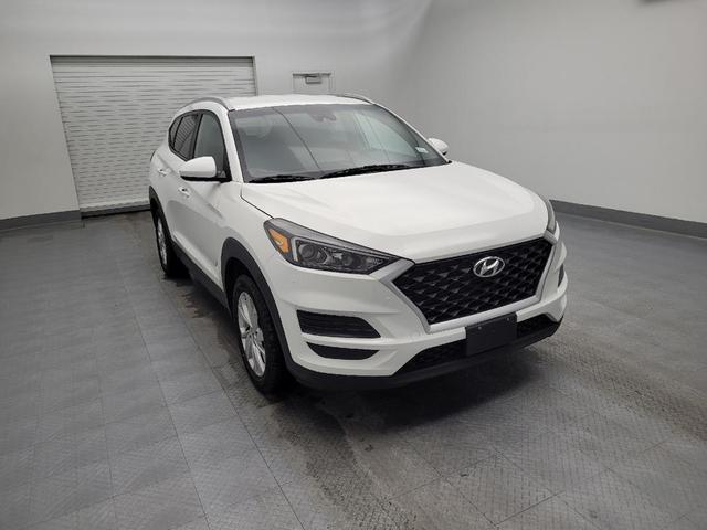 Photo of 2019 White Hyundai TUCSON
