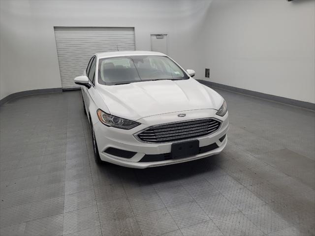 Photo of 2017 White Ford Fusion