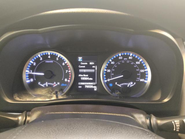 Photo of 2019 Celestial Silver Metallic Toyota Highlander