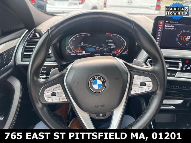 Photo of 2023 Alpine White BMW X4