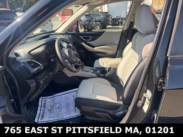 Photo of 2021 Crystal Black Silica Subaru Forester