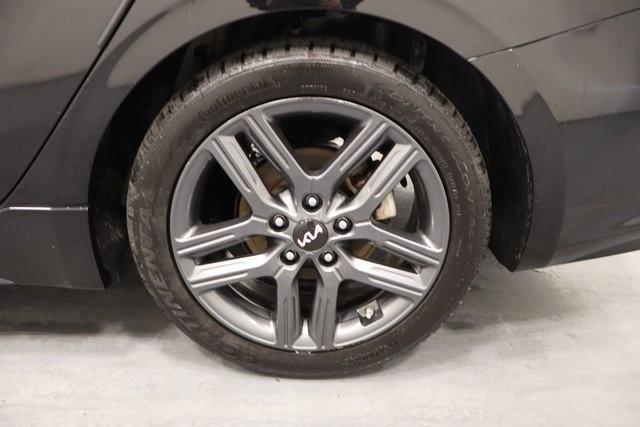 Photo of 2021 Aurora Black Pearl Kia Forte