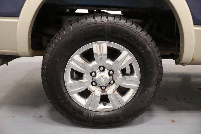 Photo of 2009 Blue Flame Clearcoat Metallic Ford F-150