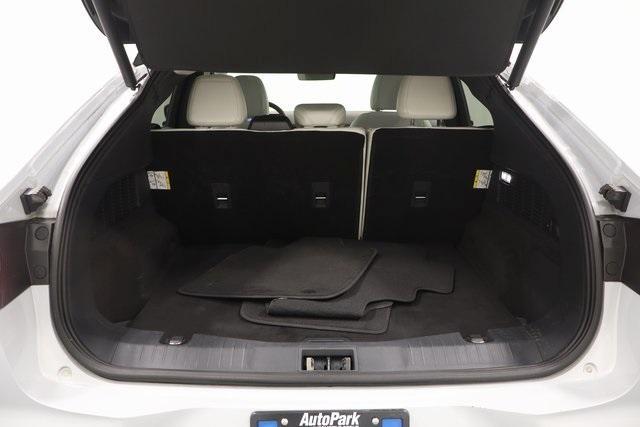 Photo of 2022 White Metallic Ford Mustang Mach-E
