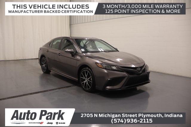 Photo of 2023 Gray Toyota Camry
