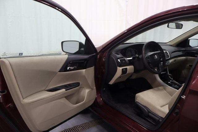 Photo of 2017 San Marino Red Honda Accord