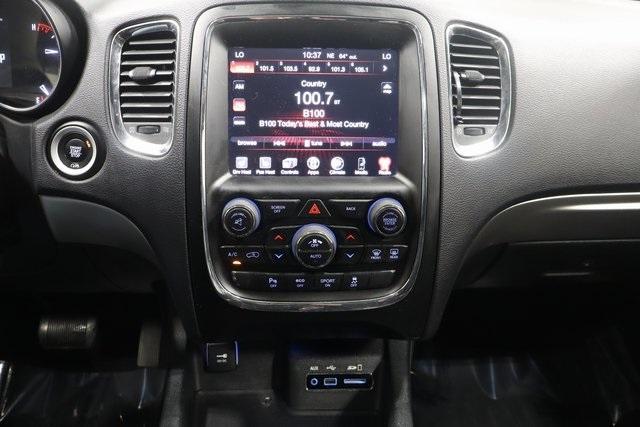 Photo of 2017 DB Black Crystal Clearcoat Dodge Durango