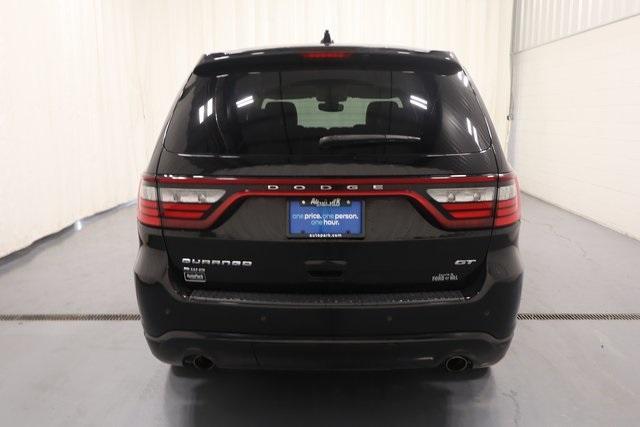 Photo of 2017 DB Black Crystal Clearcoat Dodge Durango