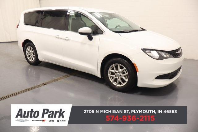 2023 Chrysler Voyager