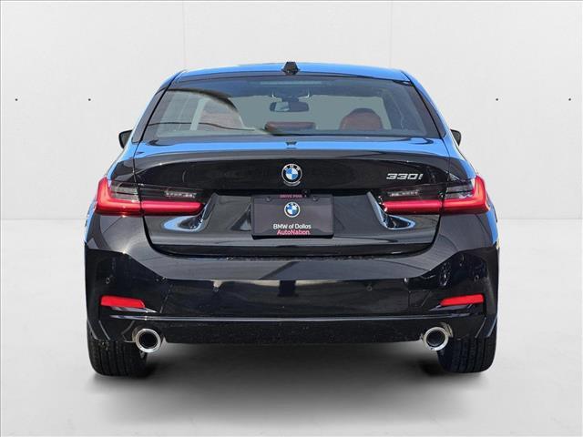 Photo of 2025 Black Sapphire Metallic BMW 330