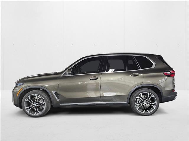 Photo of 2026 Manhattan Green Metallic BMW X5