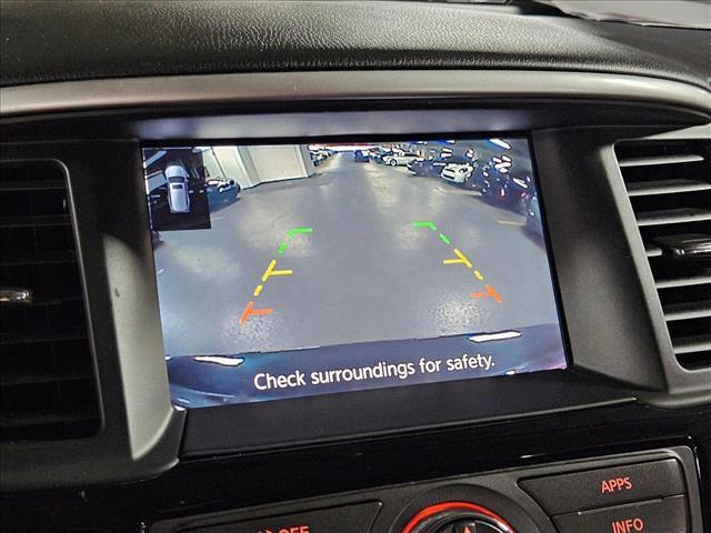Photo of 2020 Magnetic Black Pearl Nissan Pathfinder