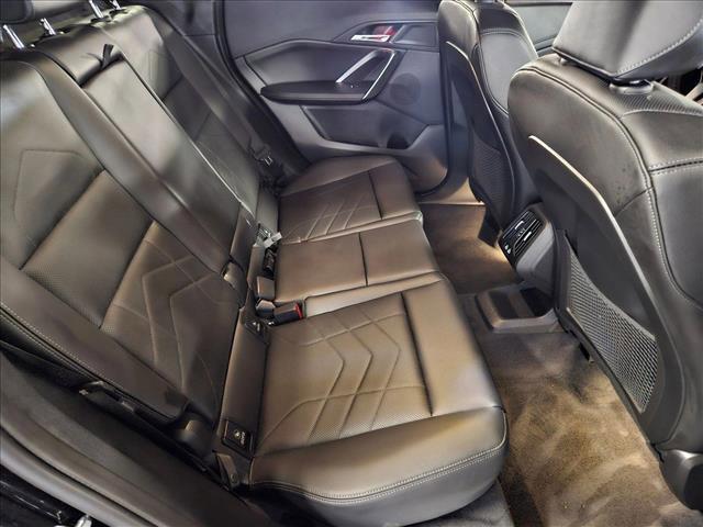 Photo of 2024 Black Sapphire Metallic BMW X1