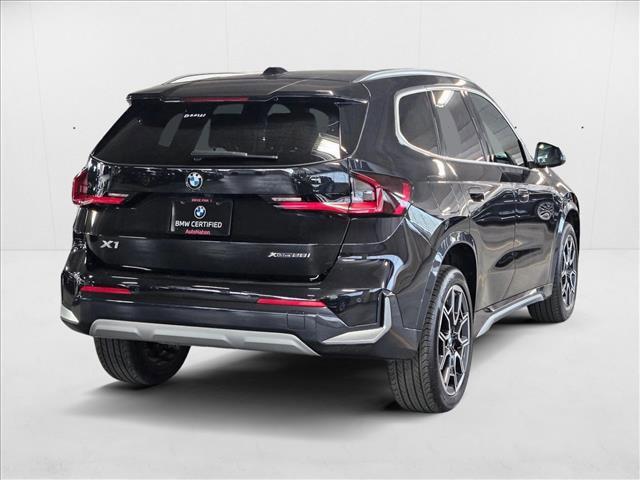 Photo of 2024 Black Sapphire Metallic BMW X1