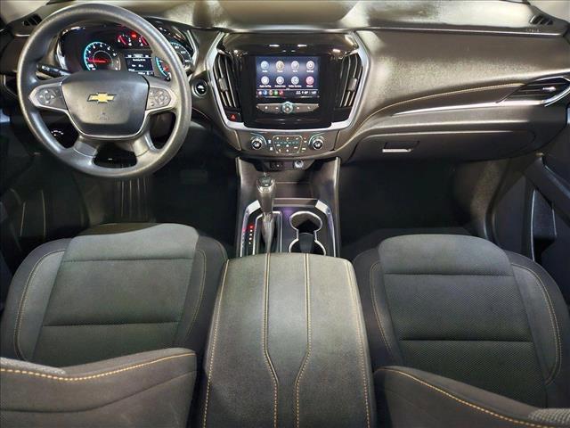 Photo of 2020 Mosaic Black Metallic Chevrolet Traverse