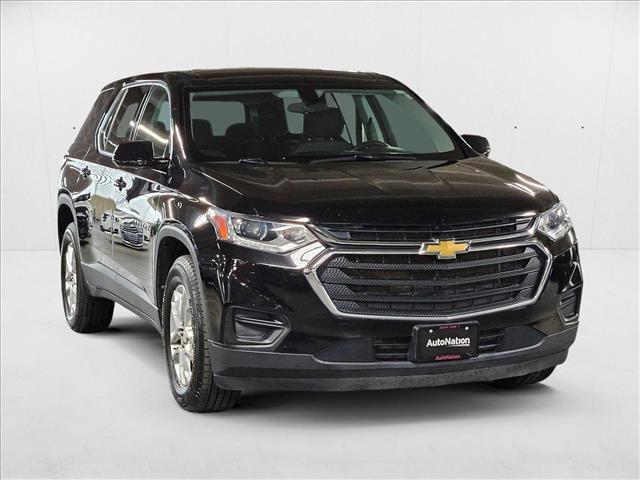 Photo of 2020 Mosaic Black Metallic Chevrolet Traverse