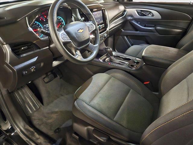Photo of 2020 Mosaic Black Metallic Chevrolet Traverse