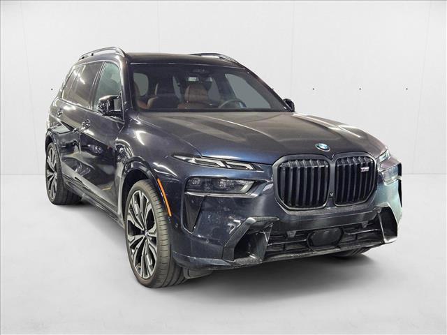 Photo of 2025 Carbon Black Metallic BMW X7