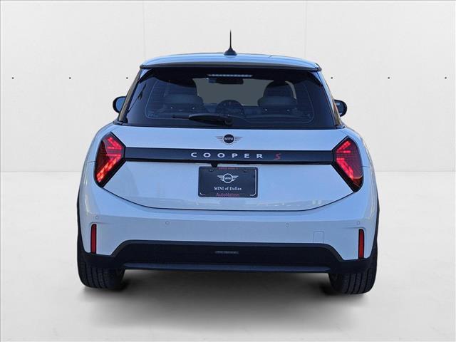 Photo of 2025 Nanuq White Metallic MINI Hardtop