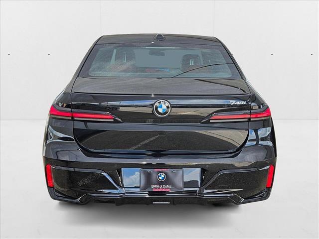 Photo of 2025 Black Sapphire Metallic BMW 740