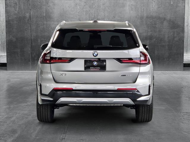 Photo of 2024 Space Silver Metallic BMW X1