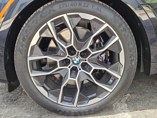 Photo of 2026 Carbon Black Metallic BMW X7