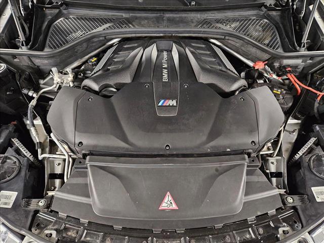 Photo of 2018 Silver/Gray BMW X5 M