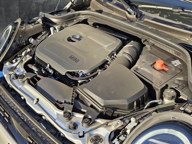 Photo of 2025 Melting Silver III Metallic MINI Hardtop