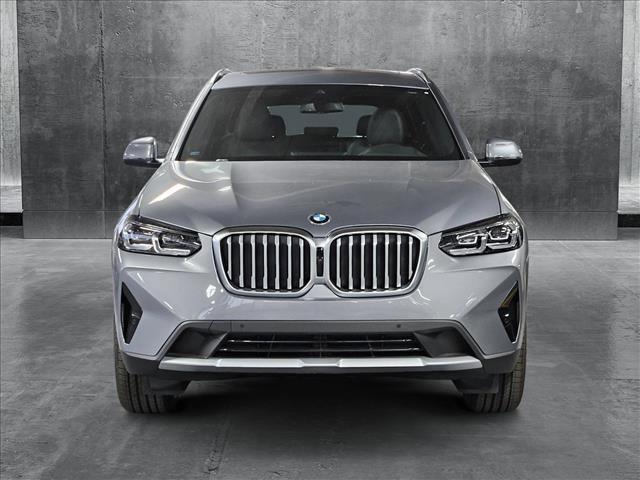 Photo of 2024 Skyscraper Grey Metallic BMW X3