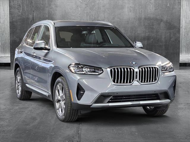 Photo of 2024 Skyscraper Grey Metallic BMW X3