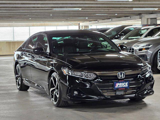 Photo of 2022 Crystal Black Pearl Honda Accord