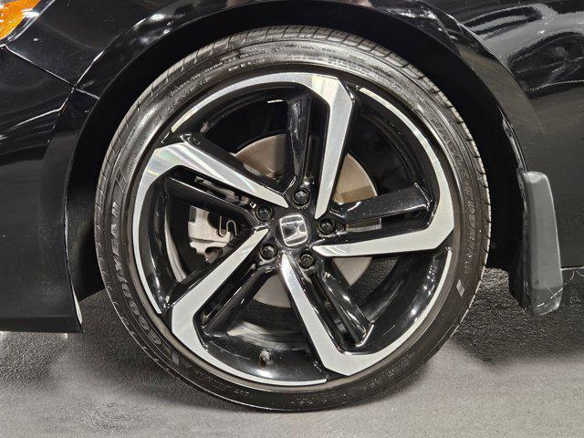 Photo of 2022 Crystal Black Pearl Honda Accord