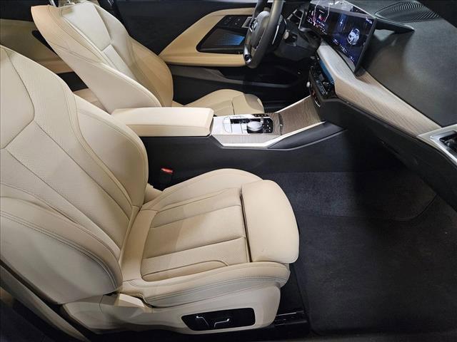 Photo of 2025 Alpine White BMW 230