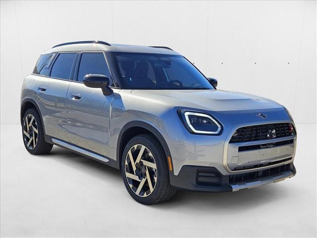 Photo of 2025 Melting Silver III Metallic MINI Countryman