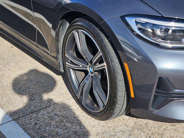 Photo of 2021 Mineral Gray Metallic BMW 330