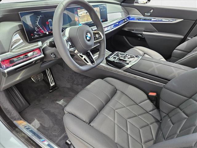 Photo of 2025 Brooklyn Grey Metallic BMW 740