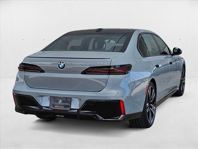 Photo of 2025 Brooklyn Grey Metallic BMW 740