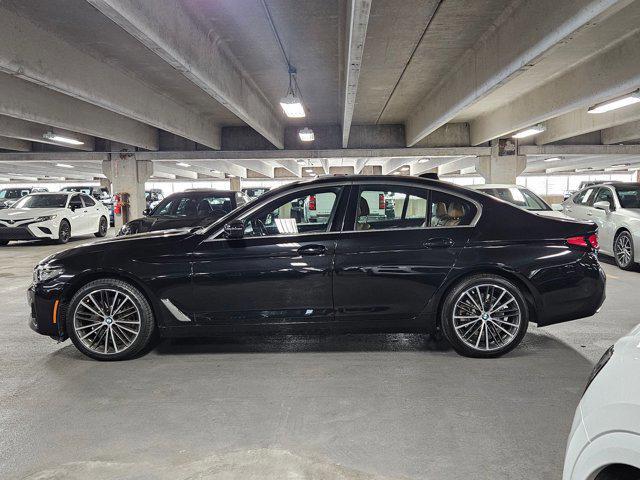 Photo of 2023 Black Sapphire Metallic BMW 540
