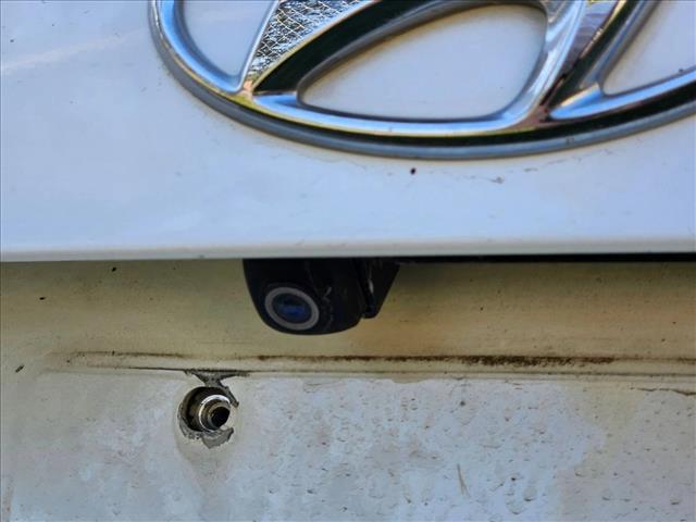Photo of 2015 Quartz White Pearl Hyundai SONATA