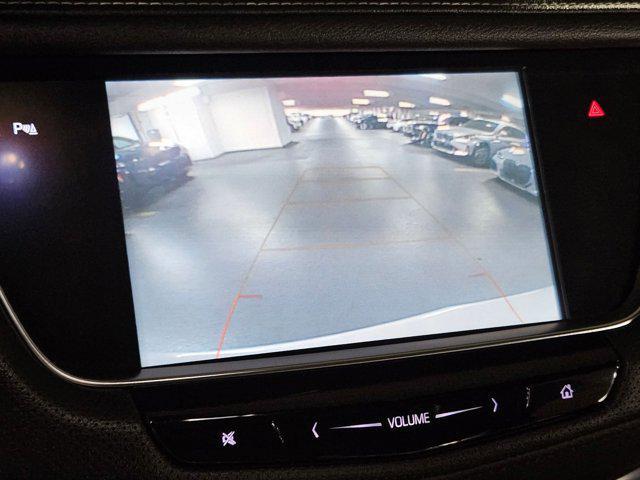 Photo of 2019 Crystal White Tricoat Cadillac XT5