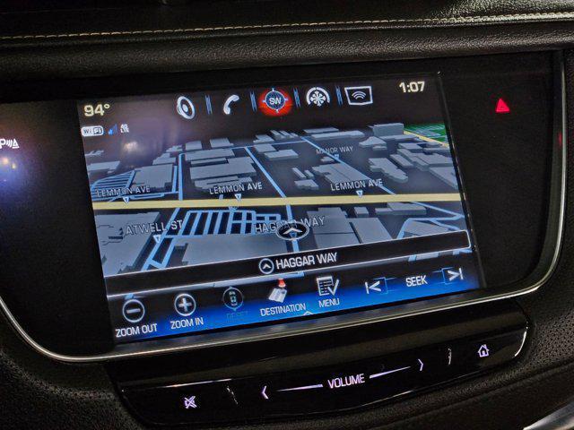 Photo of 2019 Crystal White Tricoat Cadillac XT5