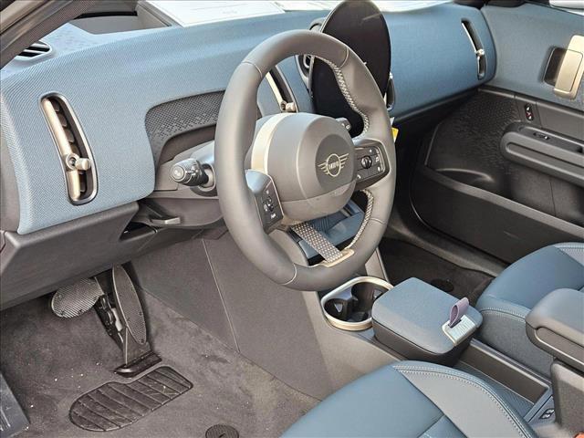 Photo of 2025 Smokey Green Metallic MINI Countryman