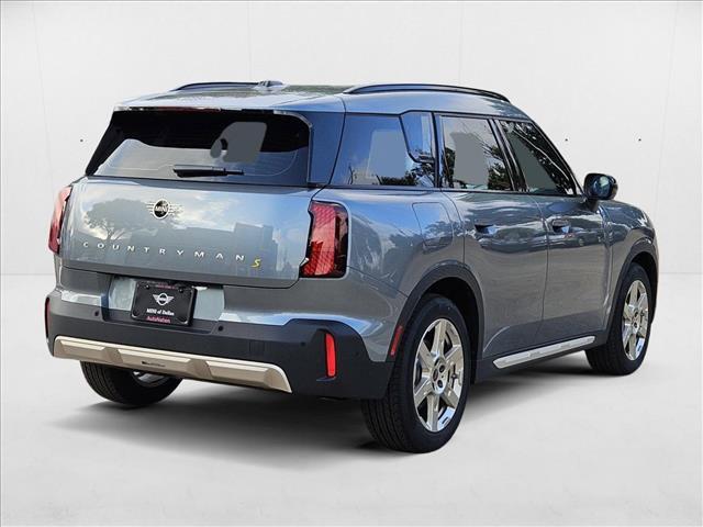 Photo of 2025 Smokey Green Metallic MINI Countryman