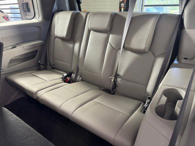 Photo of 2012 Taffeta White Honda Pilot