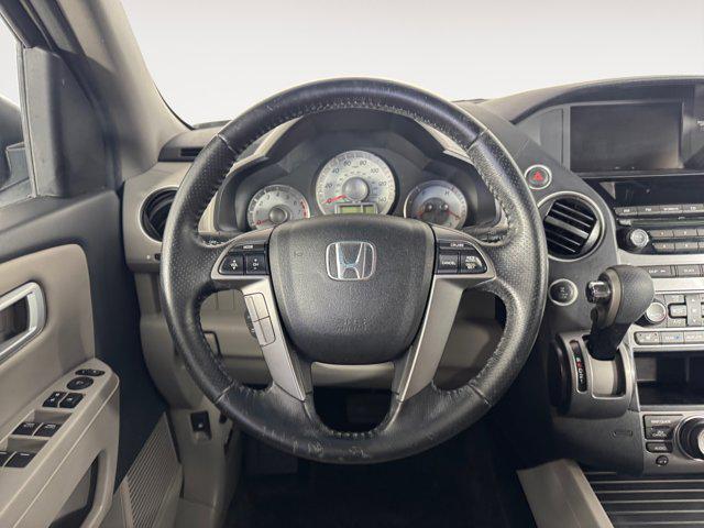 Photo of 2012 Taffeta White Honda Pilot